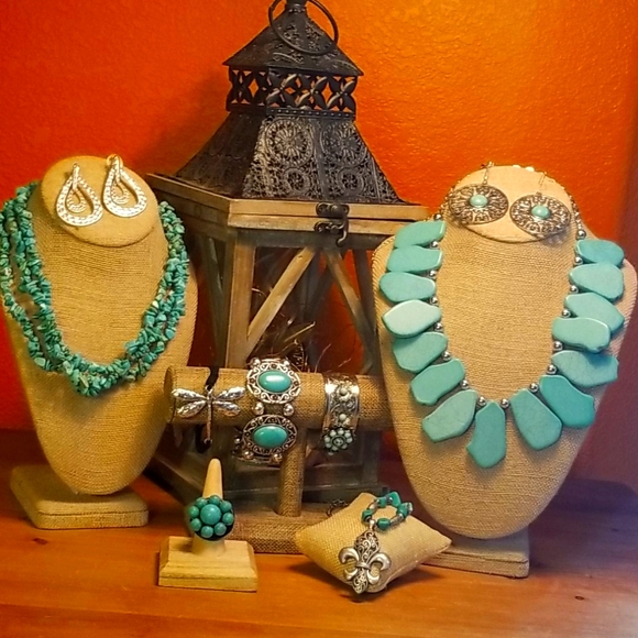 Lane Bryant Jewelry - Turquoise & Silver SouthWest 9-Item Jewelry lot!